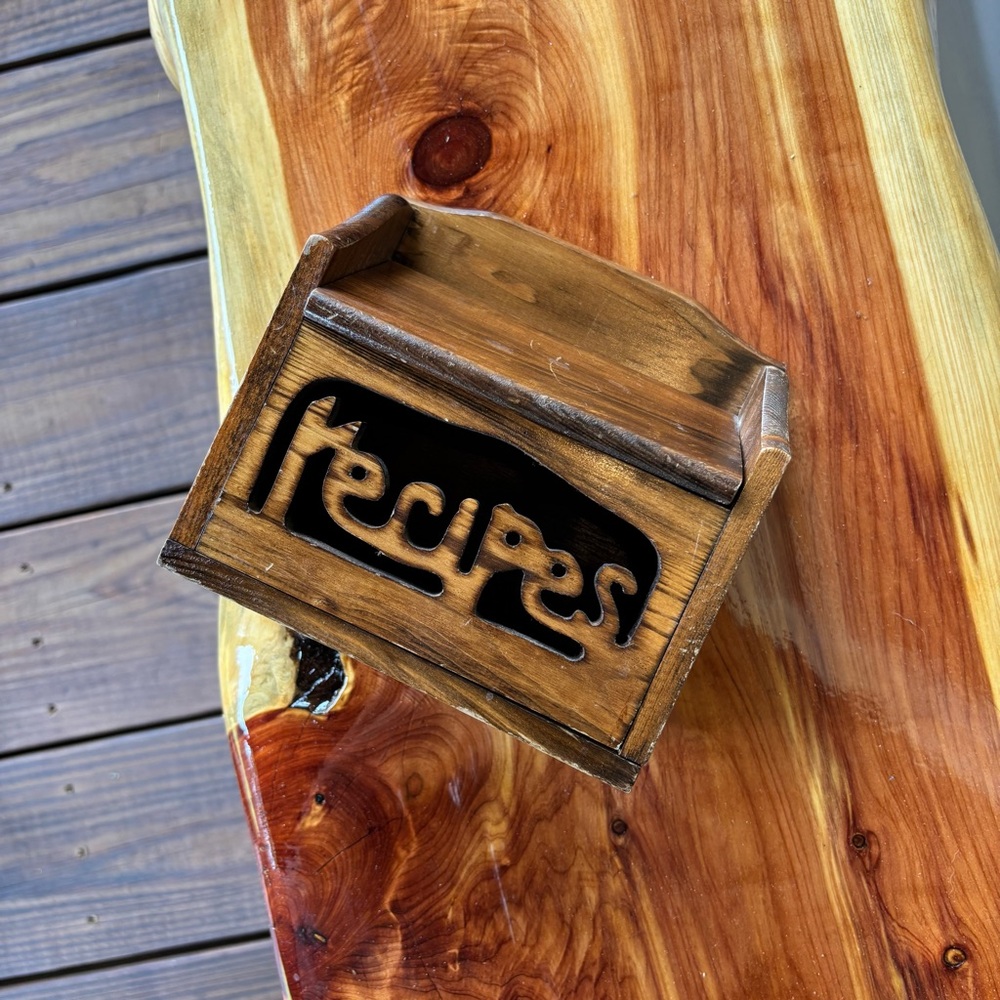Vintage Wood Recipe Box - Picture 8 of 10